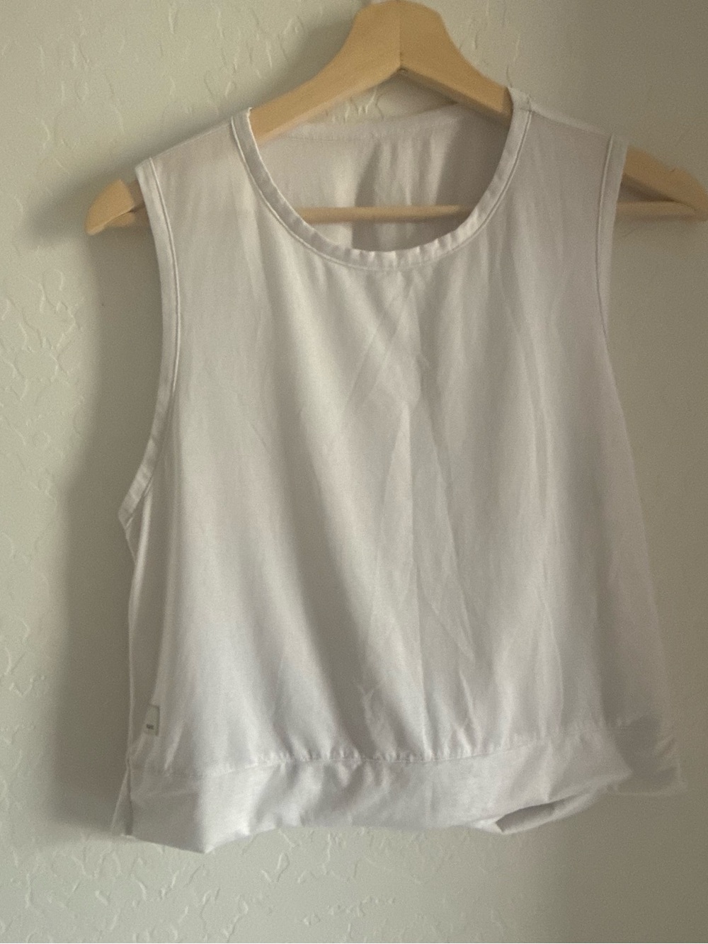 VUORI tank top size small